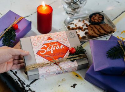 Schenken mit Sinn: Weihnachtsgeschenke, die Kinder im Krieg unterstützen