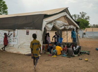 Südsudan: Gefahr von zunehmender Kinder-Rekrutierung